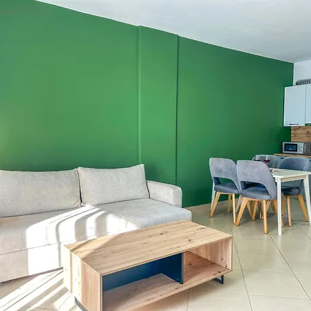 Blue Bay Hideaway A92 Апартаменты *